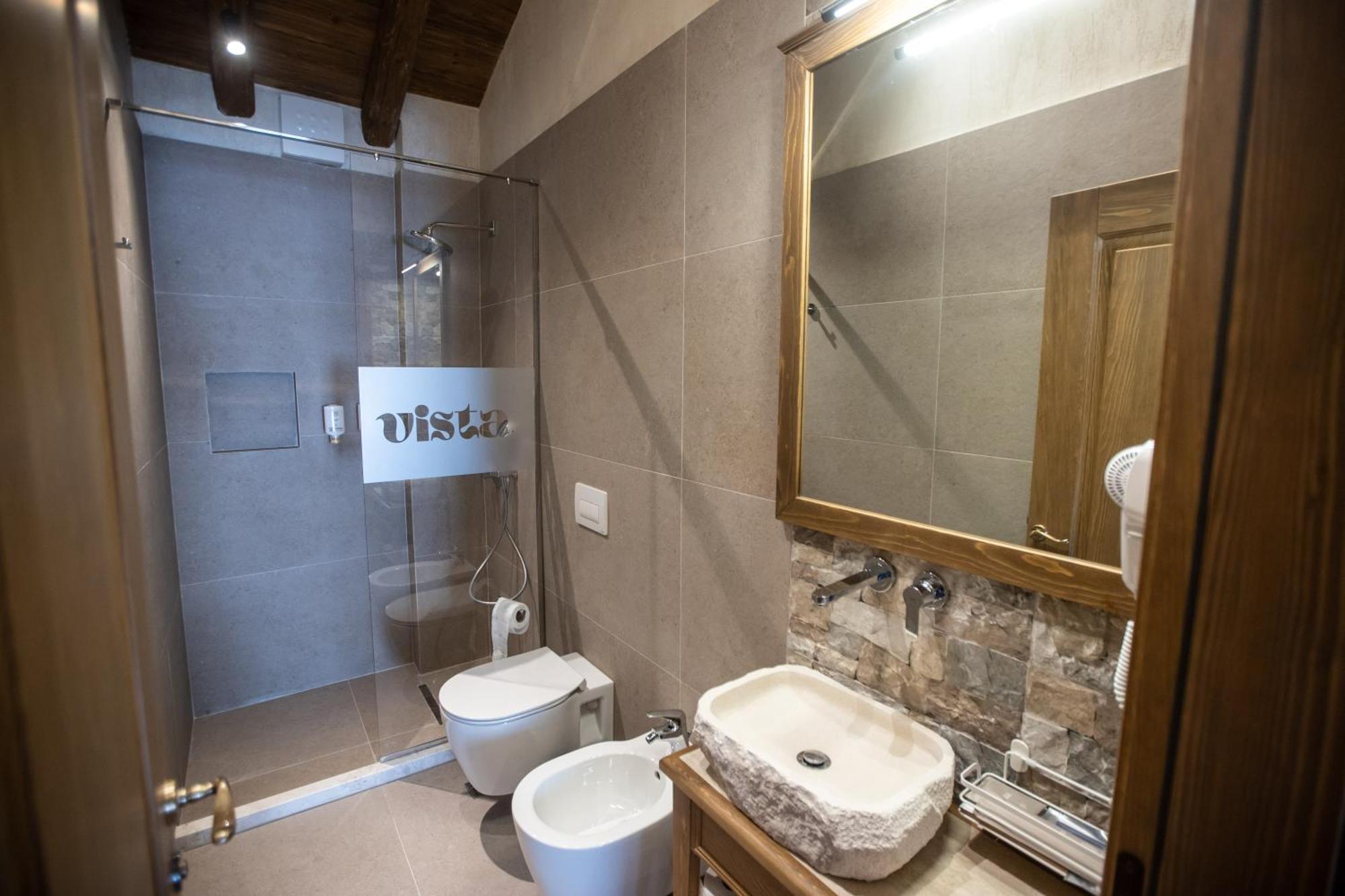 Vista Boutique Hotel Berat Eksteriør billede