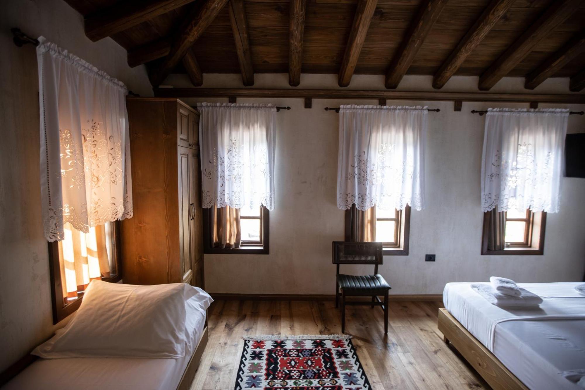 Vista Boutique Hotel Berat Eksteriør billede