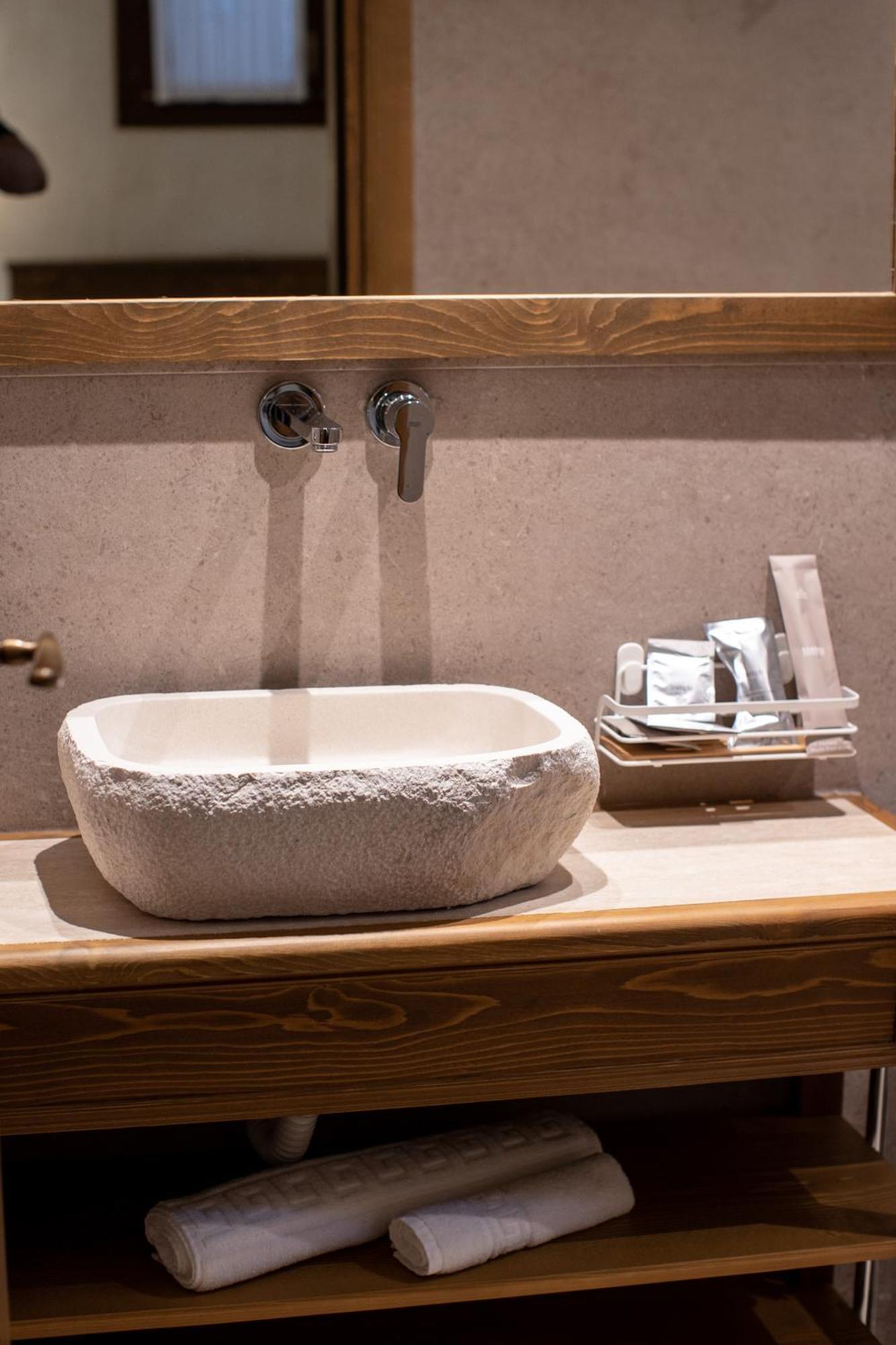 Vista Boutique Hotel Berat Eksteriør billede