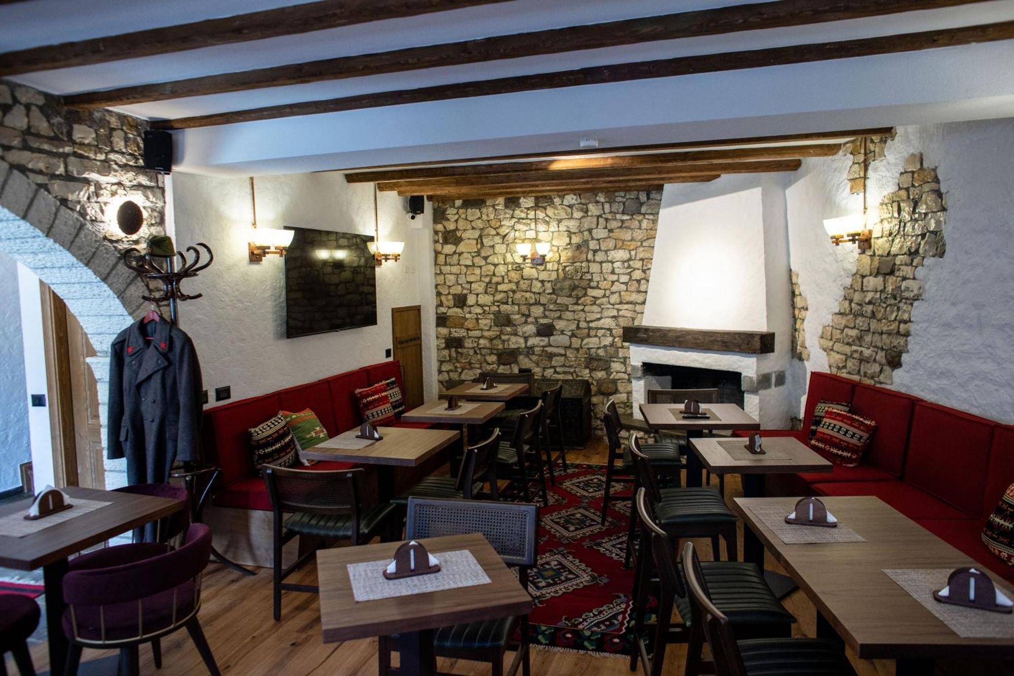 Vista Boutique Hotel Berat Eksteriør billede
