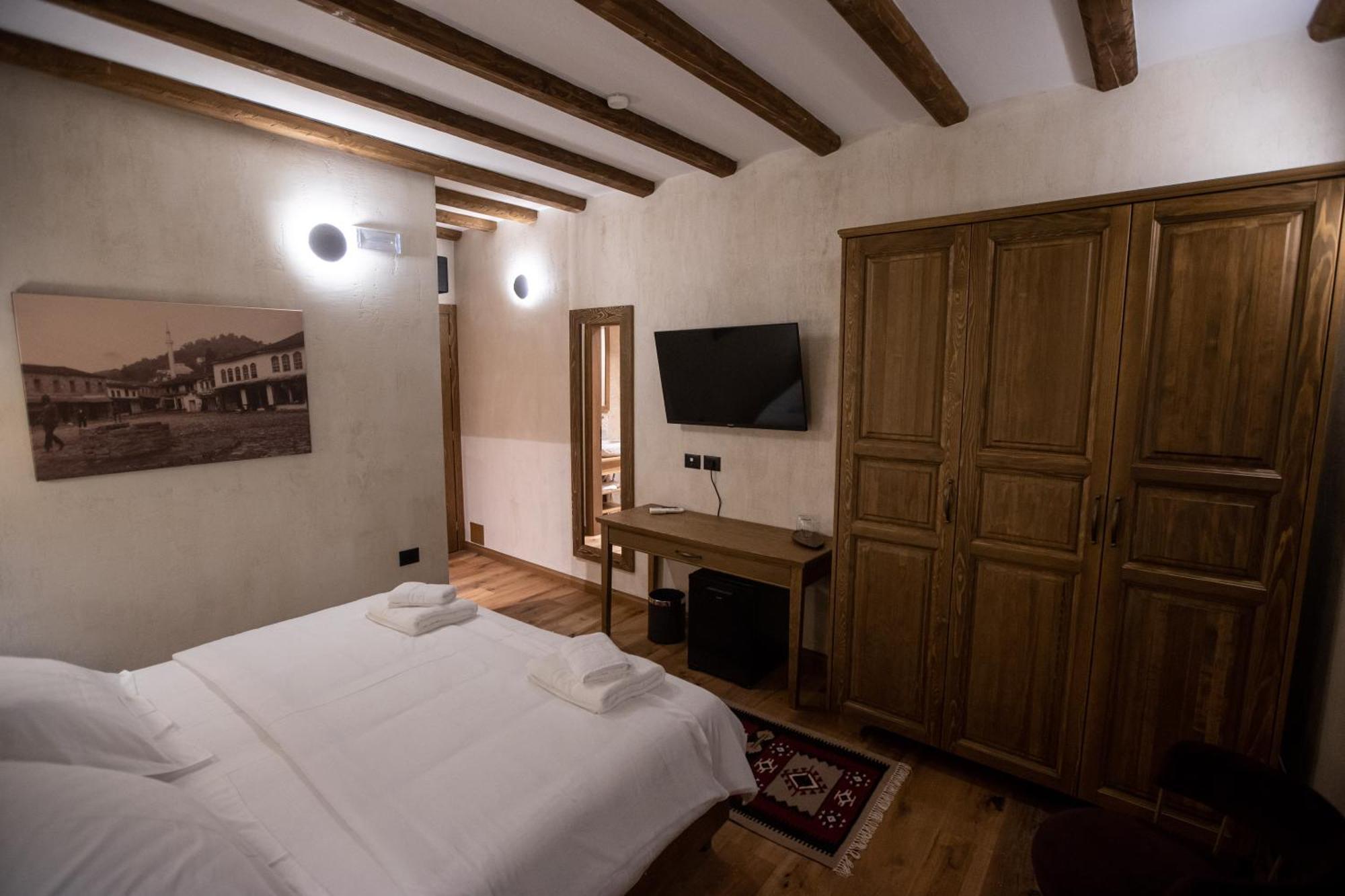 Vista Boutique Hotel Berat Eksteriør billede