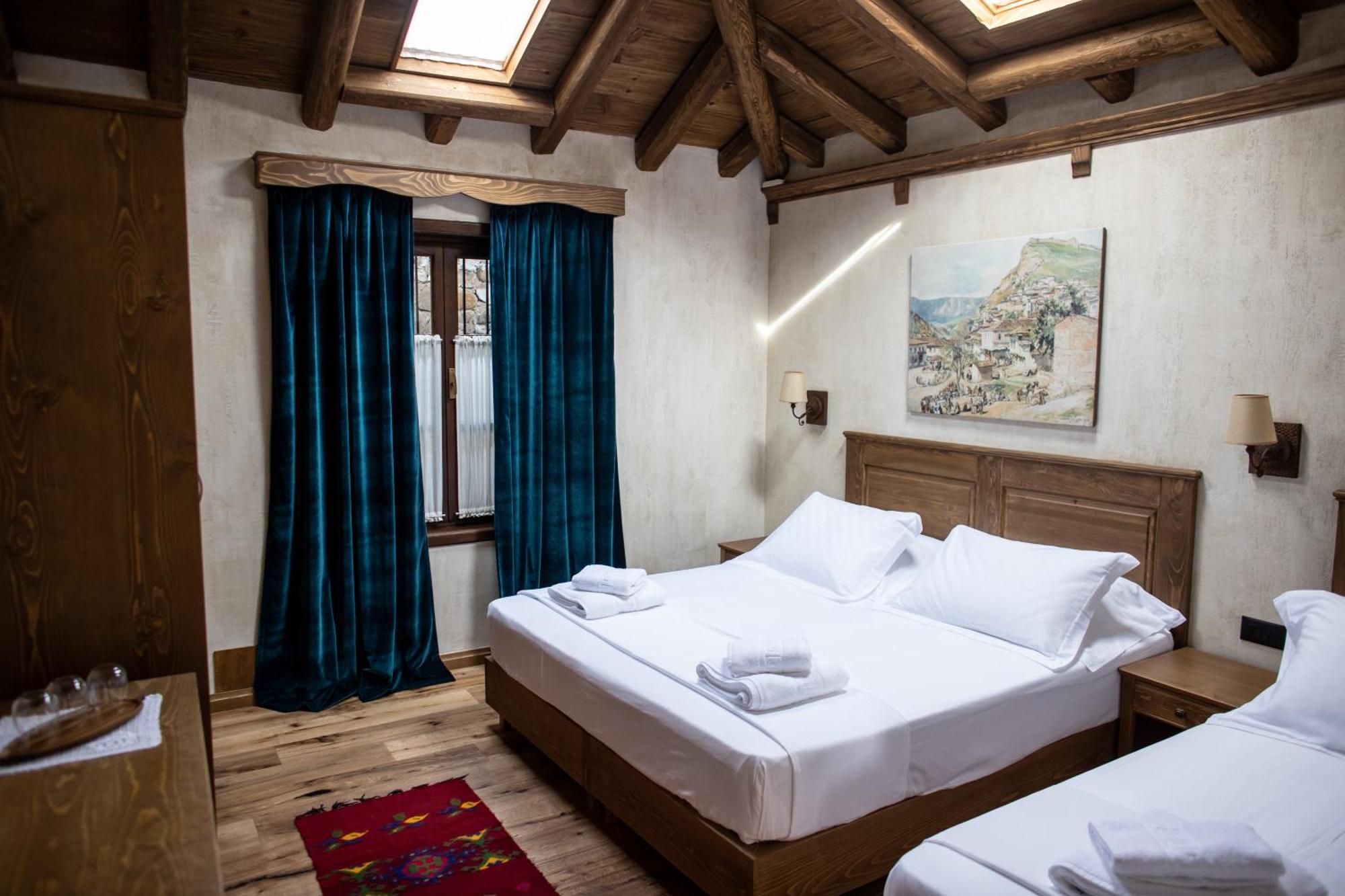 Vista Boutique Hotel Berat Eksteriør billede