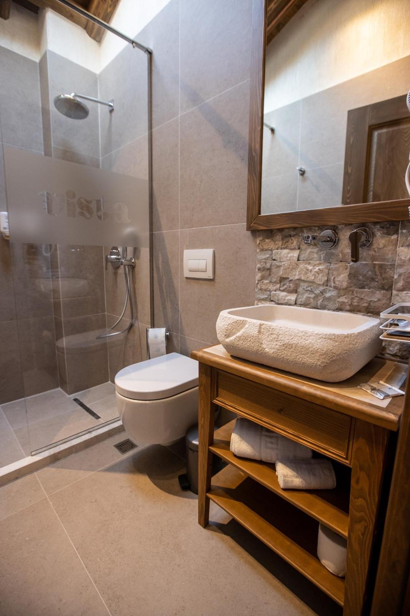 Vista Boutique Hotel Berat Eksteriør billede