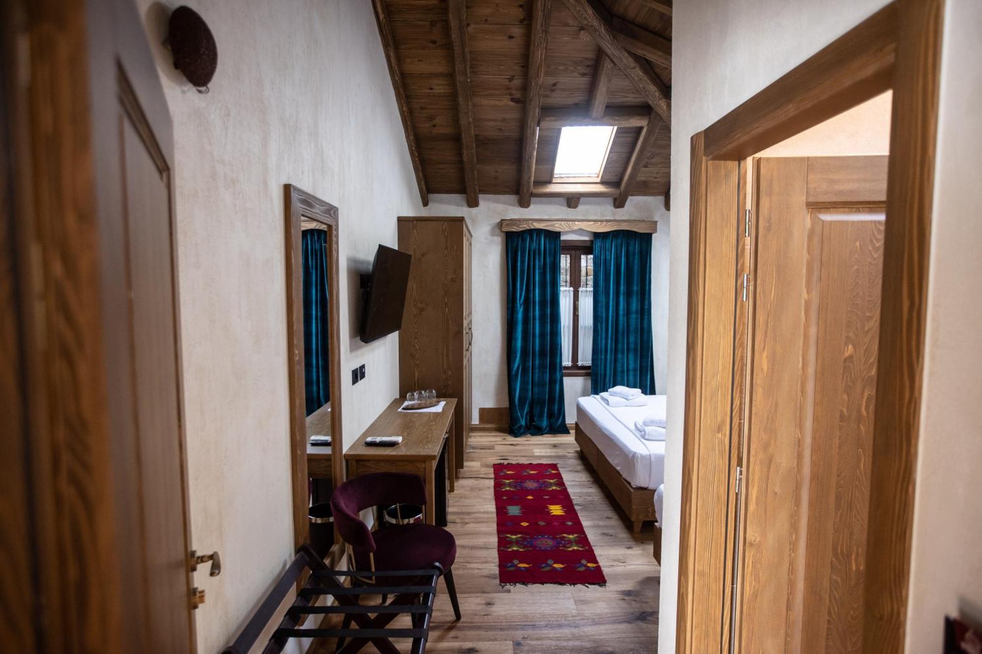 Vista Boutique Hotel Berat Eksteriør billede